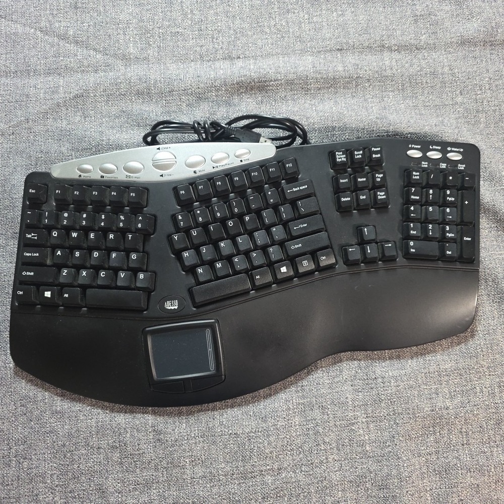 Adesso PCK-308UB Ergonomic Keyboard w Integrated Touchpad Wired USB Tested Works